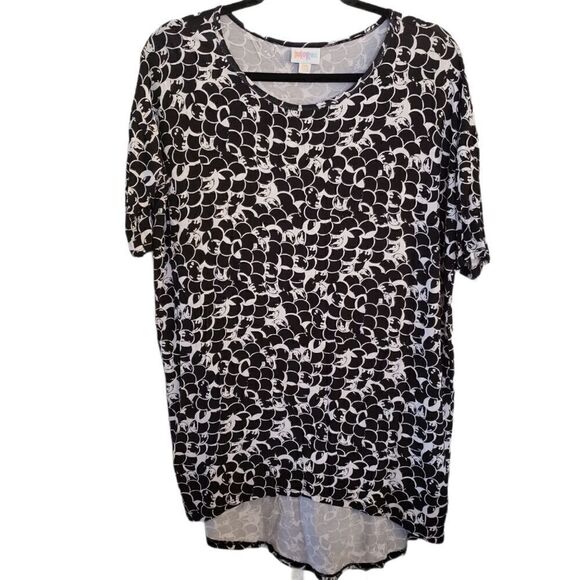 LuLaRoe Simply Comfortable Irma Rayon Tunic Top… - Picture 1 of 6